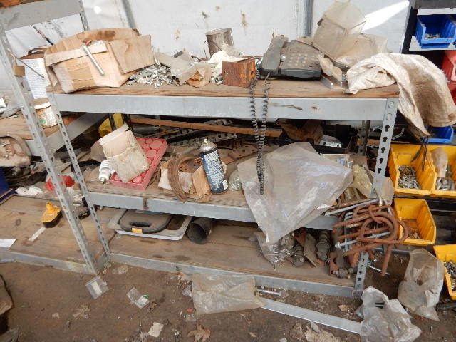 lot 77 image: 2 Teardop Connection, Heavy Gauge metal Shelves