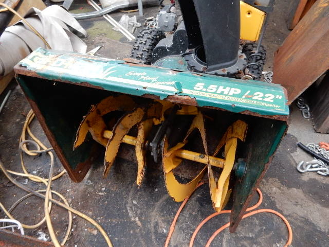 lot 83 image: 5.5 H.P. Yardman Snow Blower..