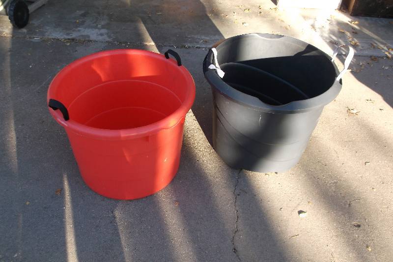 Storge Containers