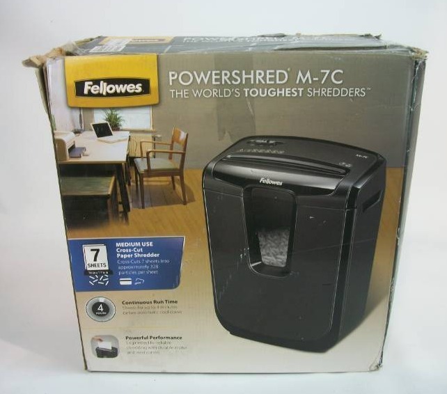 lot 22 image: Fellowes Powershred M-7C Cross-Cut Shredder