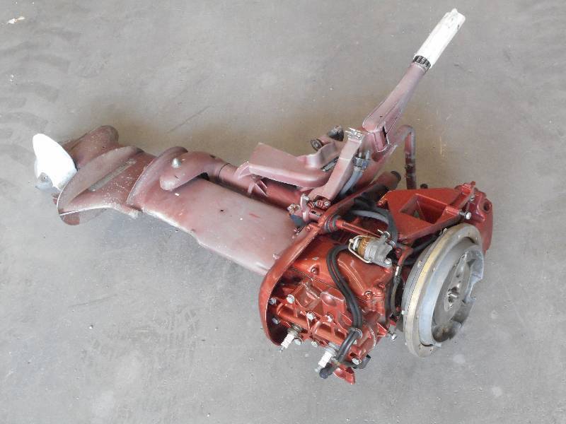 lot 8 image: Johnson Sea Horse Outboard Motor, M...