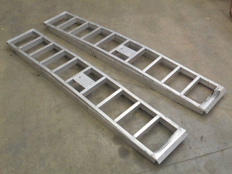 lot 19 image: Set Of Heavy Duty 12x72 Aluminum ...