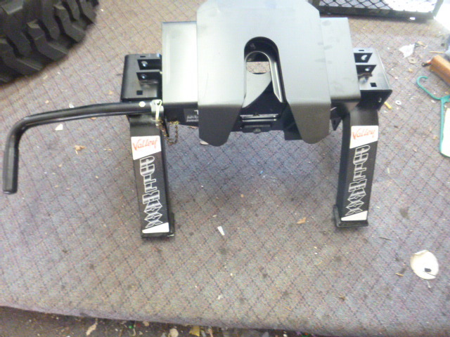 New Valley Pull Maxx 5th Wheel Hitch