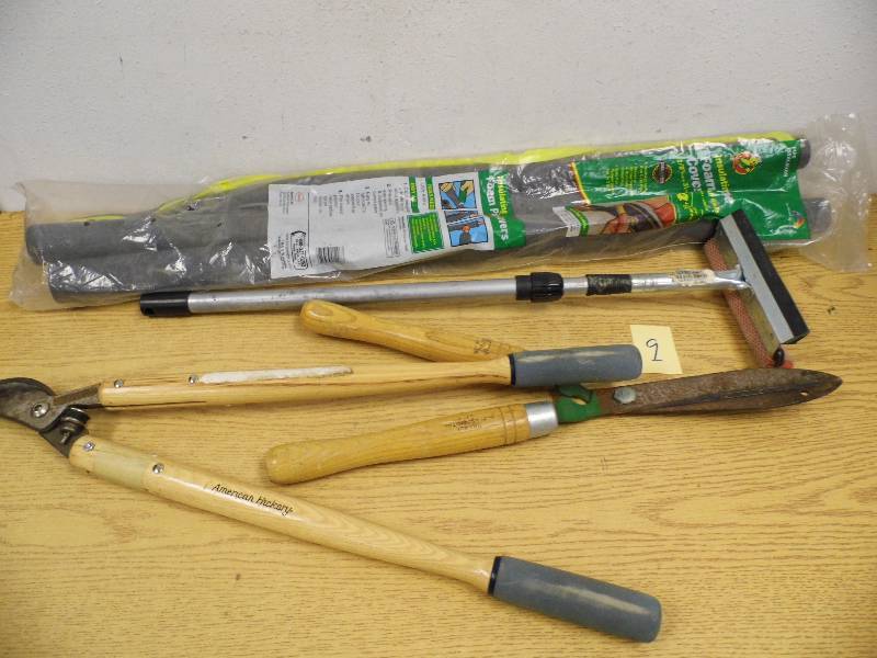 Pipe Covers, Tools