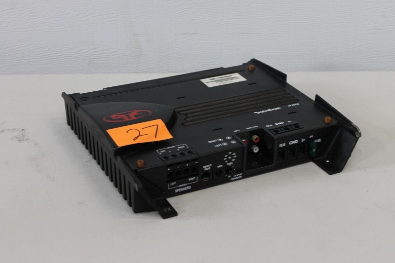 lot 27 image: Rockford Fosgate Amplifier
