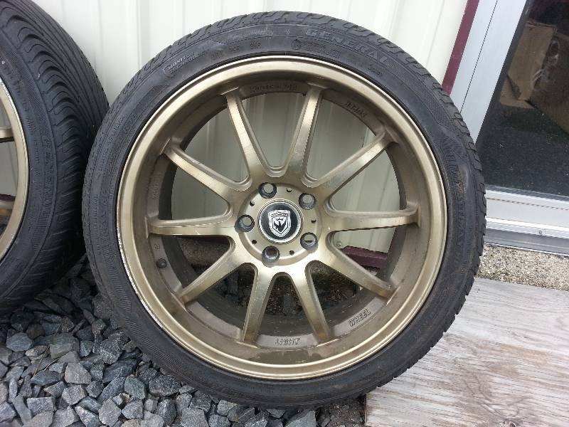 lot 10 image: Set of (3) High Performance Tires & Alloy Wheels