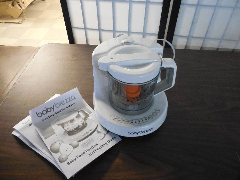 lot 20 image: Baby Brezza Baby Food Processor