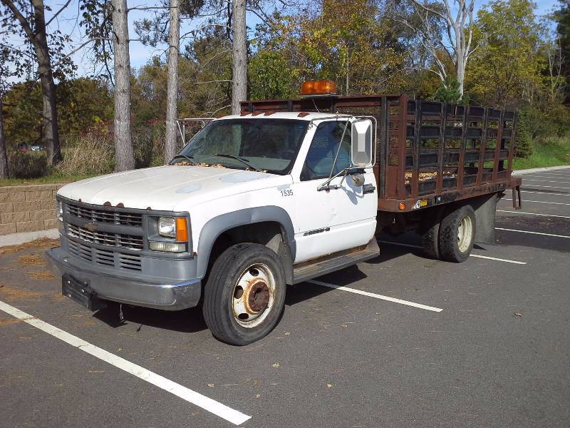 2000 Chevrolet Stake Bed
