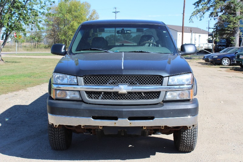 2003 Chevrolet 2500 HD Silverado Z71 4x4 - ONE OWNER -