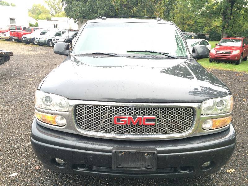 2003 GMC Yukon XL Denali