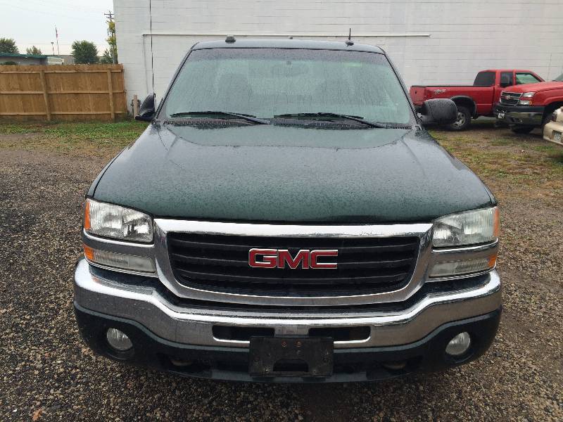2004 GMC Sierra SLE 4x4
