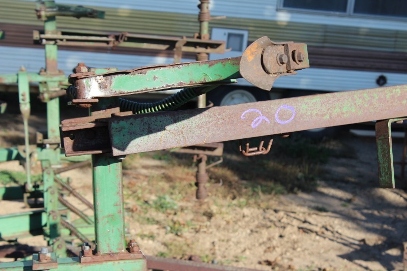 John Deere Cultivator