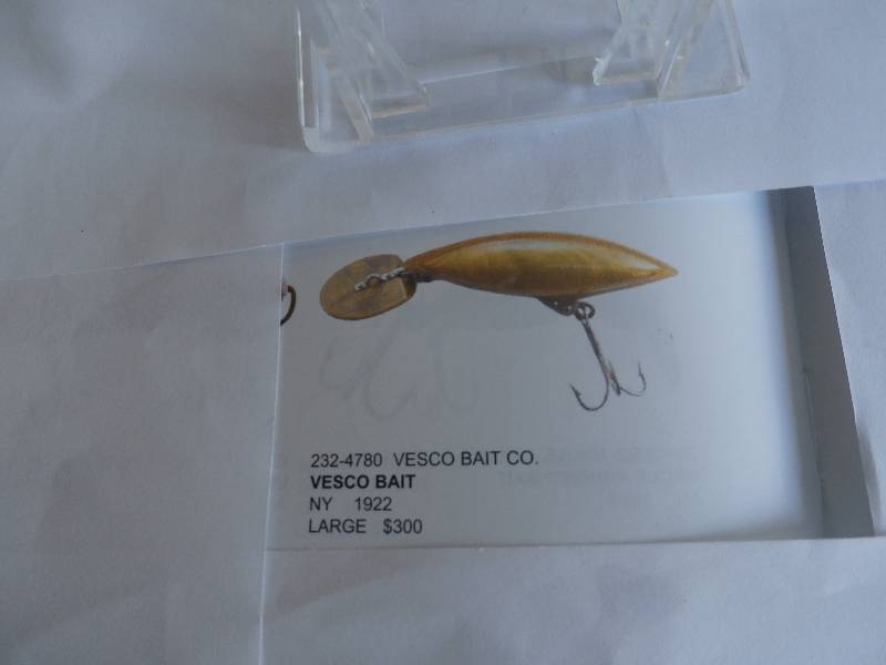 lot 2 image: vesco bait
