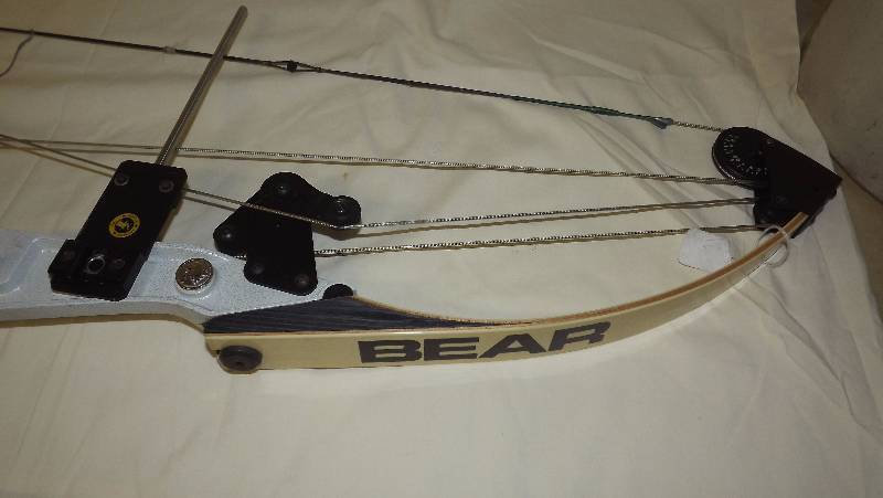lot 4 image: Bear Compounded Target Bow