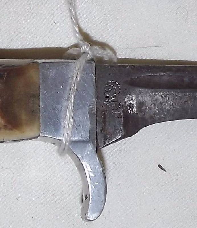 lot 34 image: Vintage Othello German Stag Handle Knife