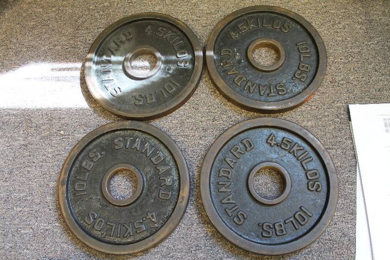 lot 21 image: Plate weights