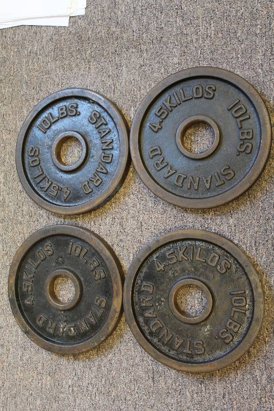 lot 25 image: Plate weights