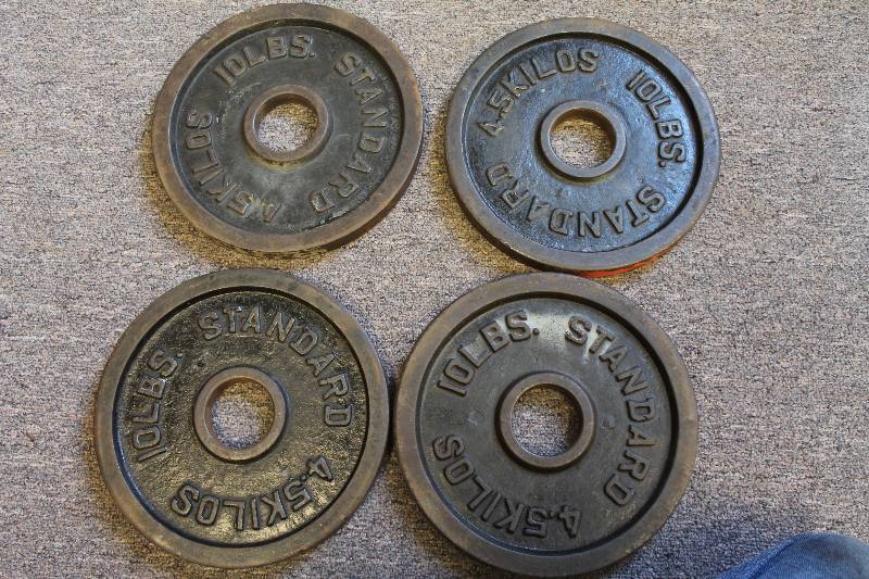 lot 26 image: Plate weights
