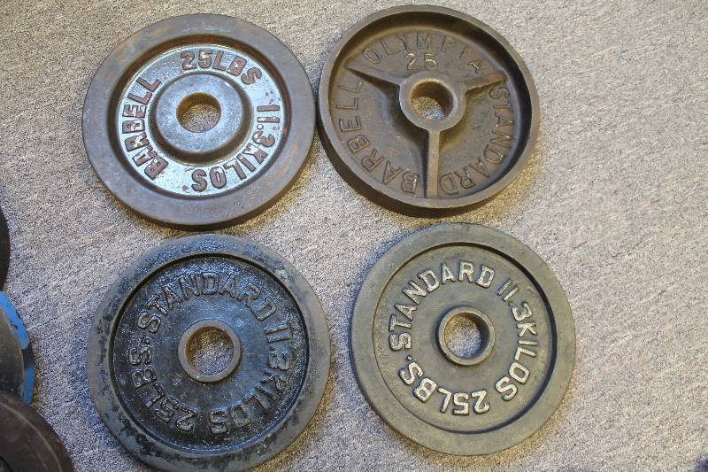 lot 28 image: Plate weights