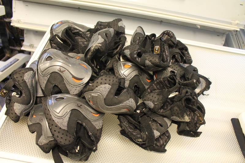 lot 59 image: Rollerblade pads
