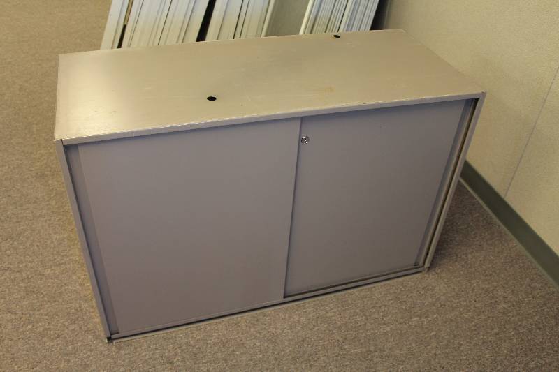 lot 142 image: Wall cabinet
