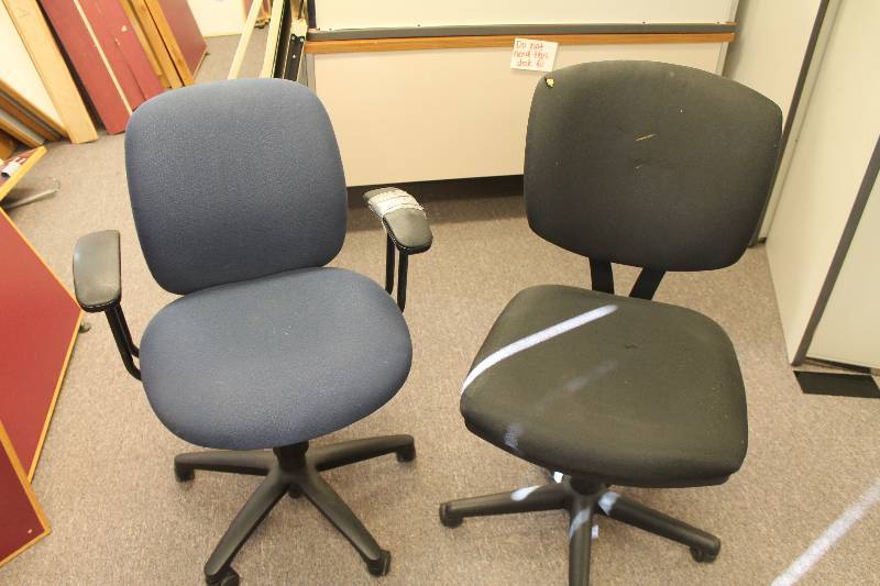 lot 148 image: Chairs