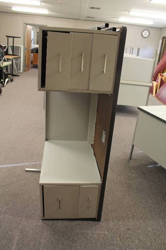 lot 163 image: Teachers Desk