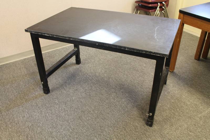 lot 166 image: Slate Table