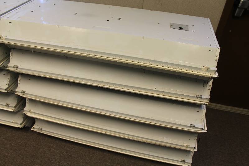 lot 50 image: Commercial  Industrial Lighting