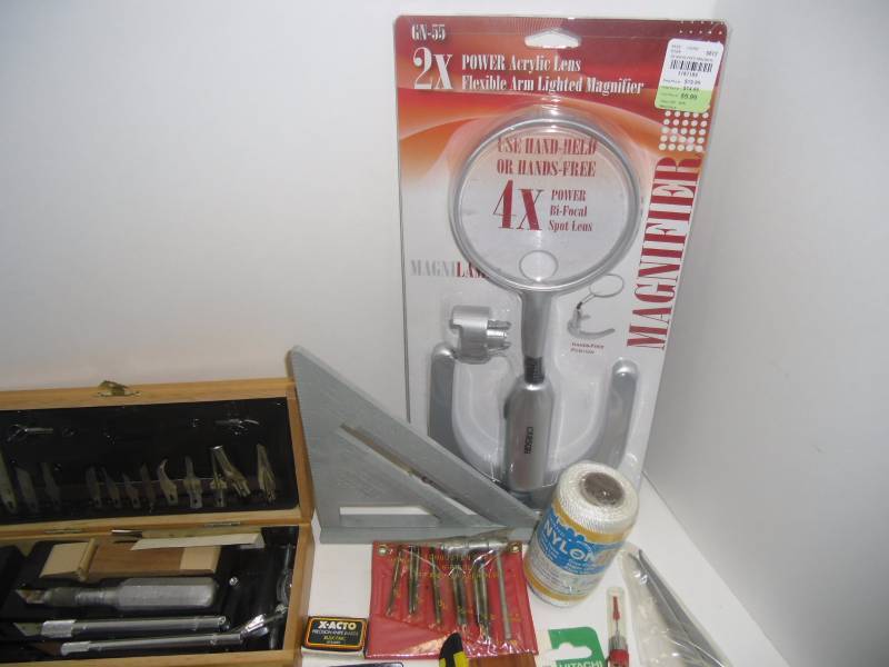 Exacto Hobby Crafting tools  Magnifier