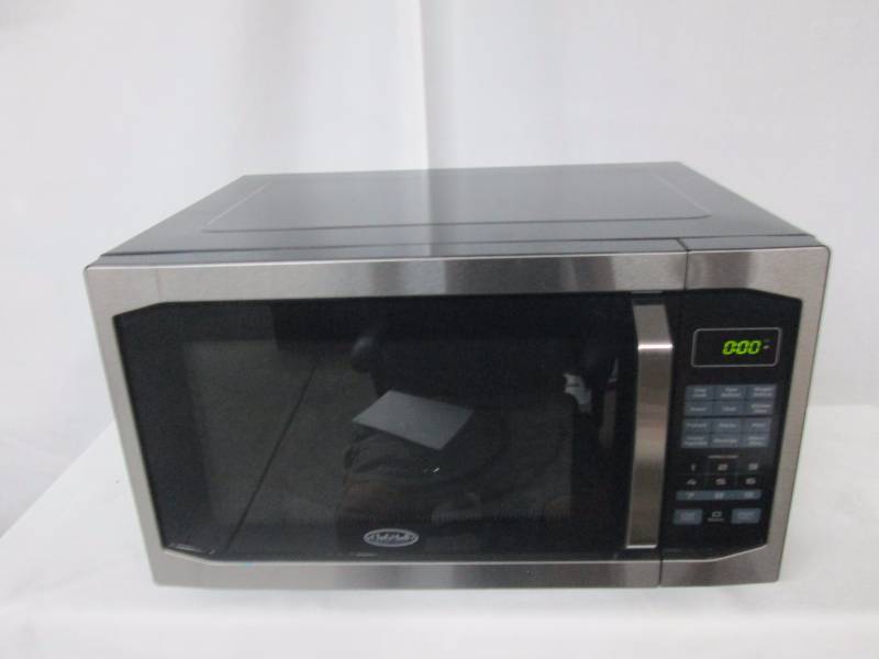 lot 27 image: Chefs Mark 1.6 cu. ft. Microwave Oven