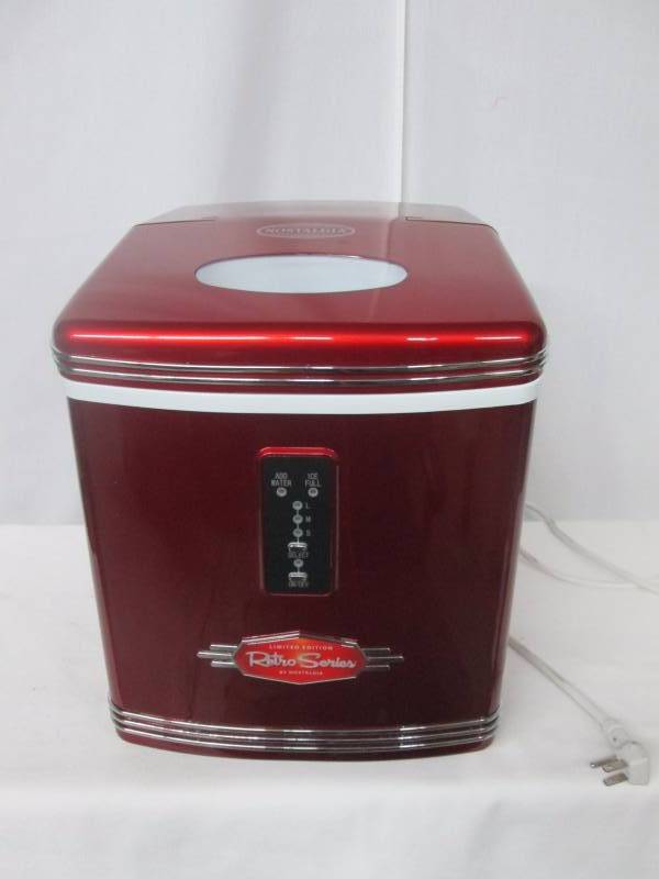 lot 58 image: Nostalgia Electrics Retro Series Ice Maker