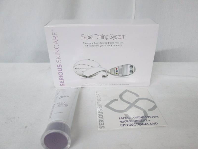 lot 28 image: Serious Skincare Facial Toning System