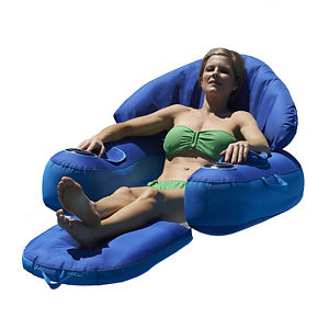 lot 94 image: Blue Wave Leisure Cloud Fabric Covered Lounger