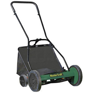 lot 38 image: Master Craft 18 Reel Mower with Grass Catcher