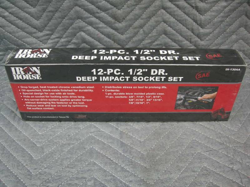 lot 61 image: Iron Horse 38 Deep Impact Socket Set