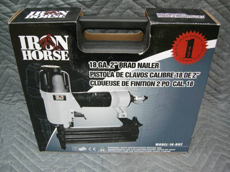 lot 67 image: Iron Horse Brad Nailer