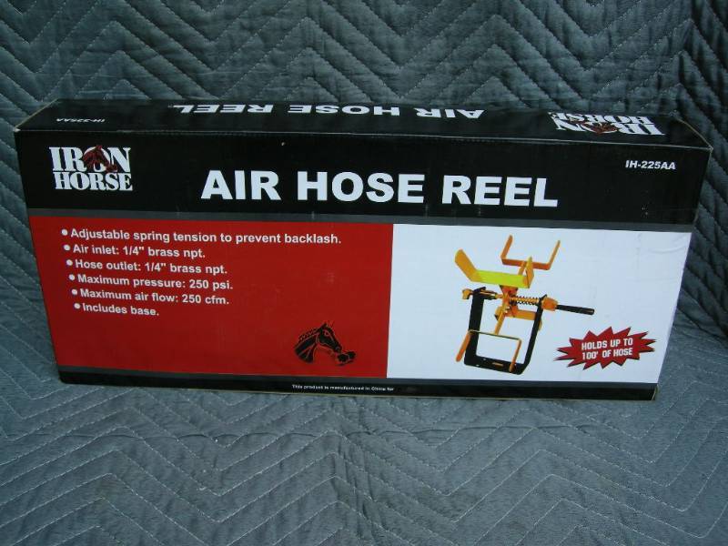 lot 118 image: Iron Horse Air Hose Reel