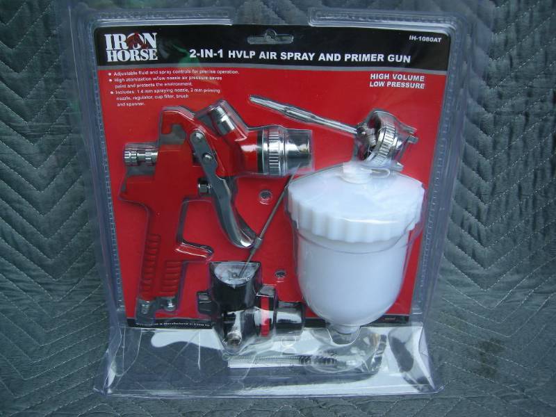 lot 136 image: Iron Horse 2-in-1 HVLPPrimer Gun
