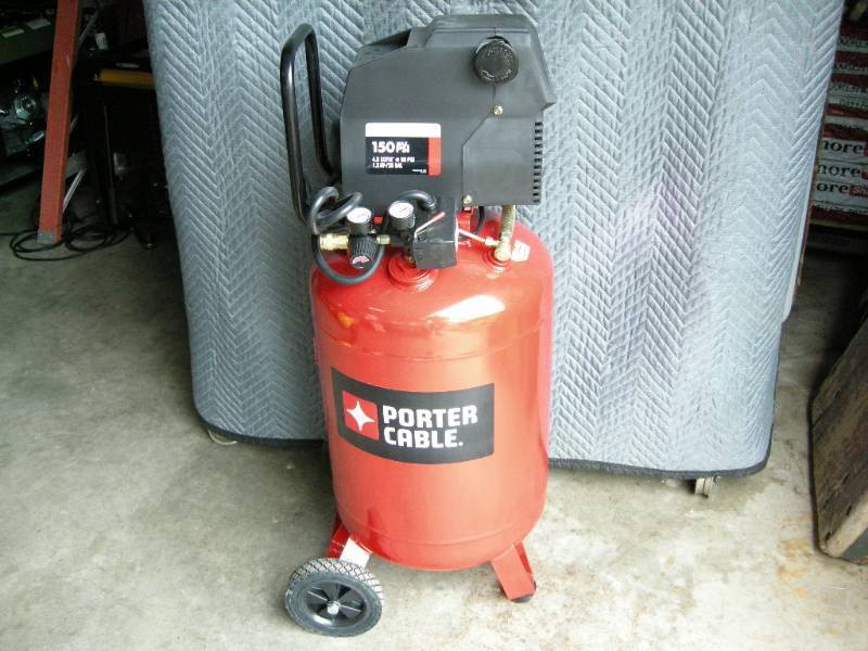 lot 126 image: Porter Cable Air Compressor