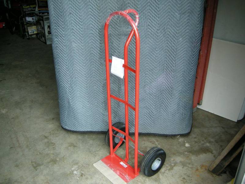 lot 109 image: Hand truck Dolly