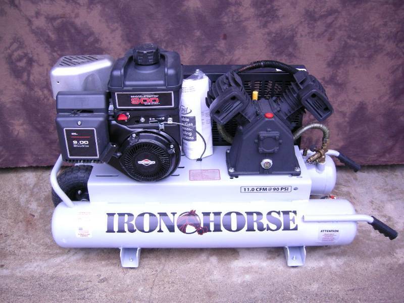 lot 78 image: Iron Horse Jobsite Twin Tank Air Compressor