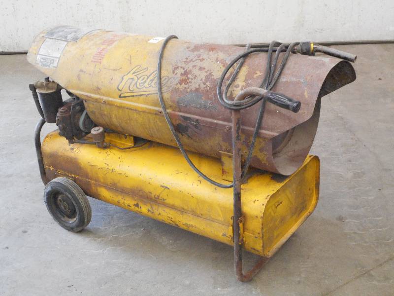 lot 8 image: Kelley Super Hot Shot Kerosene Spac...