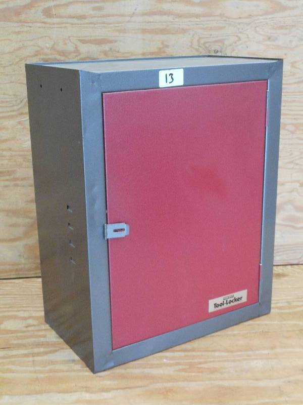 lot 13 image: Tool Locker 18x24 Lockable Tool C...