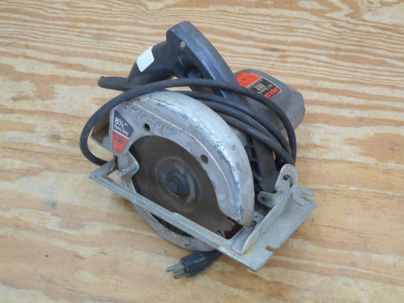 lot 19 image: Skilsaw 6.5 552 Circular Saw...