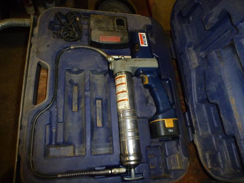Lincoln Electric Grease Gun