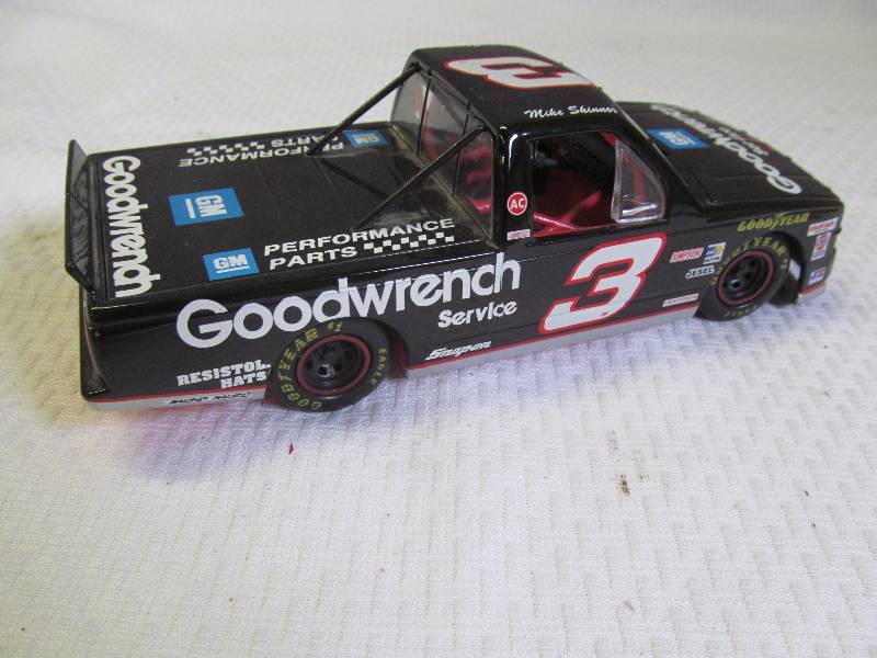 Race truck