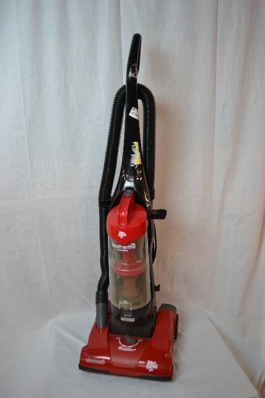 Dirt Devel Vacuum Cleaner