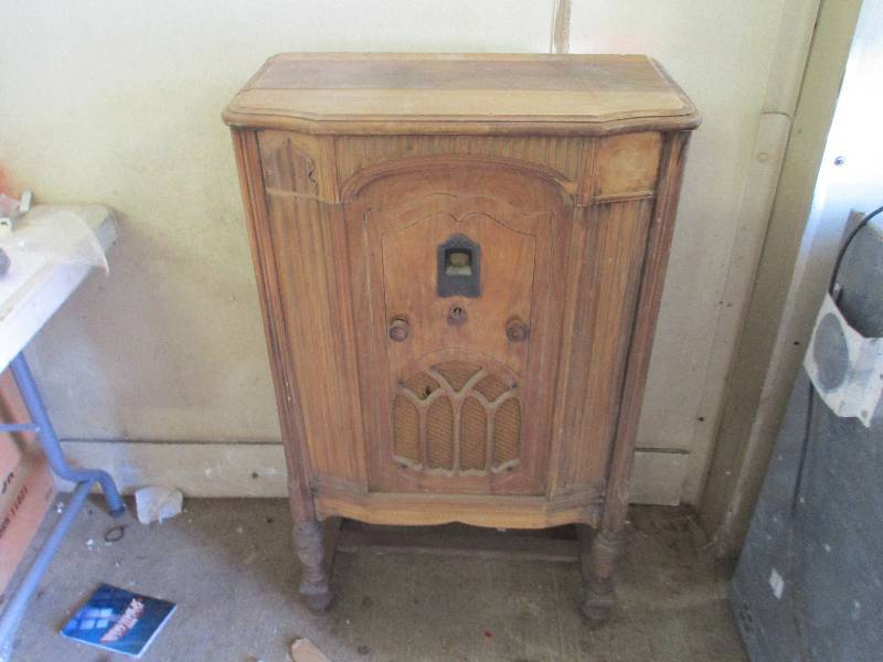 Vintage RCA Radio