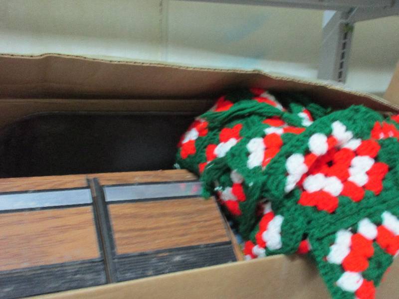Decor & yarn